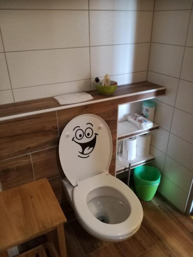 Schwarz Apartment